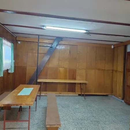 Sklipek Pod Vinohrady Mutenice - Rychla Wifi Exterior photo