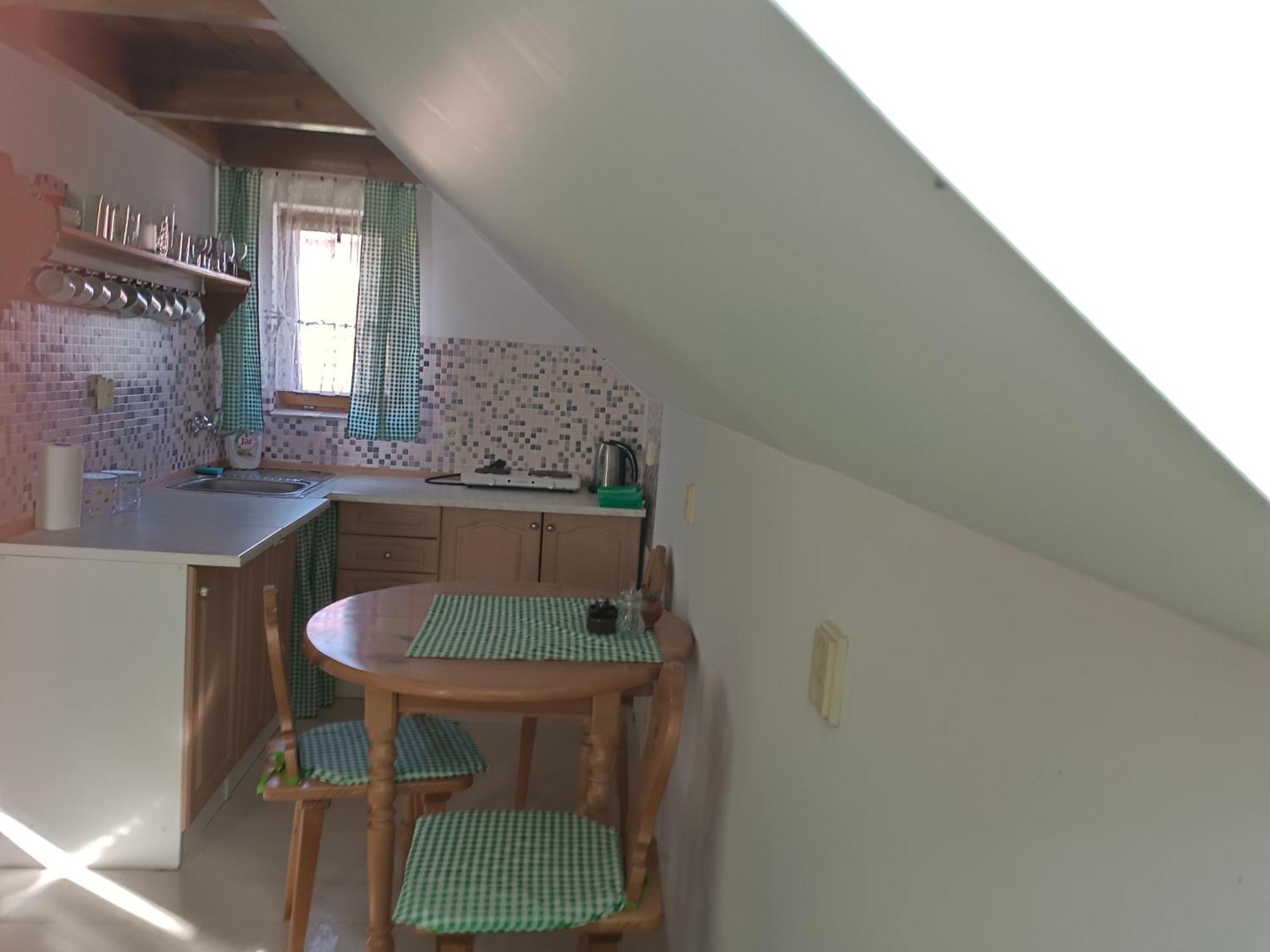 Apartment Sklipek Pod Vinohrady - Rychla Wifi *